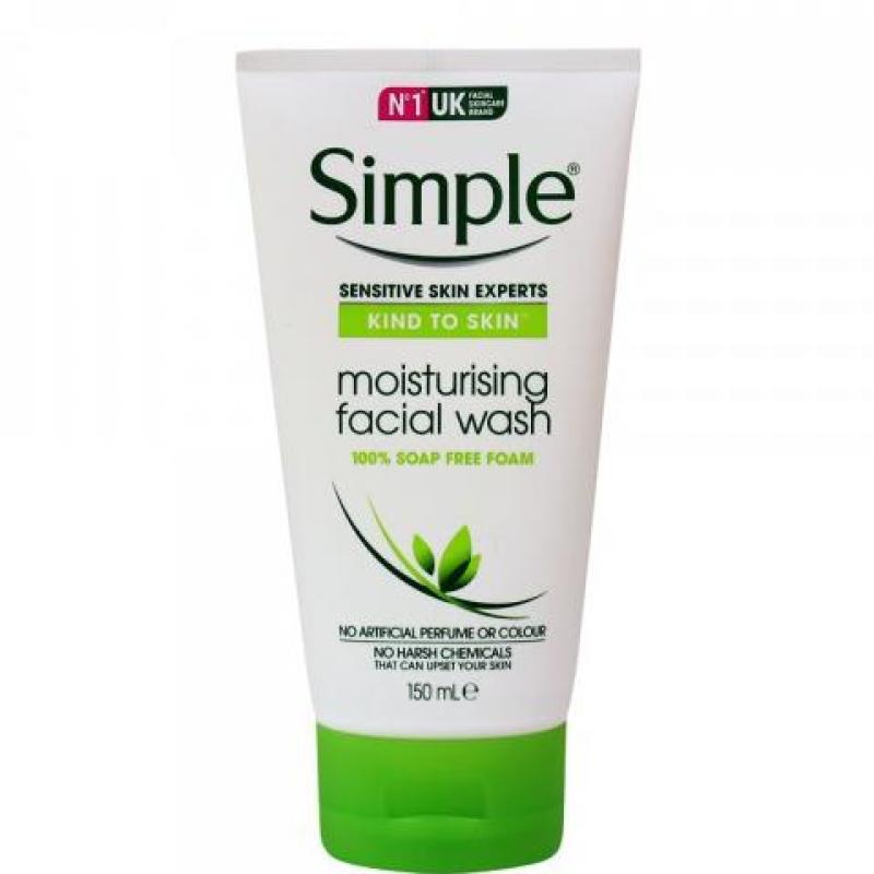 Sữa rửa mặt Simple Sensitive Skin Experts Moisturising Facial Wash 150ml nhập khẩu