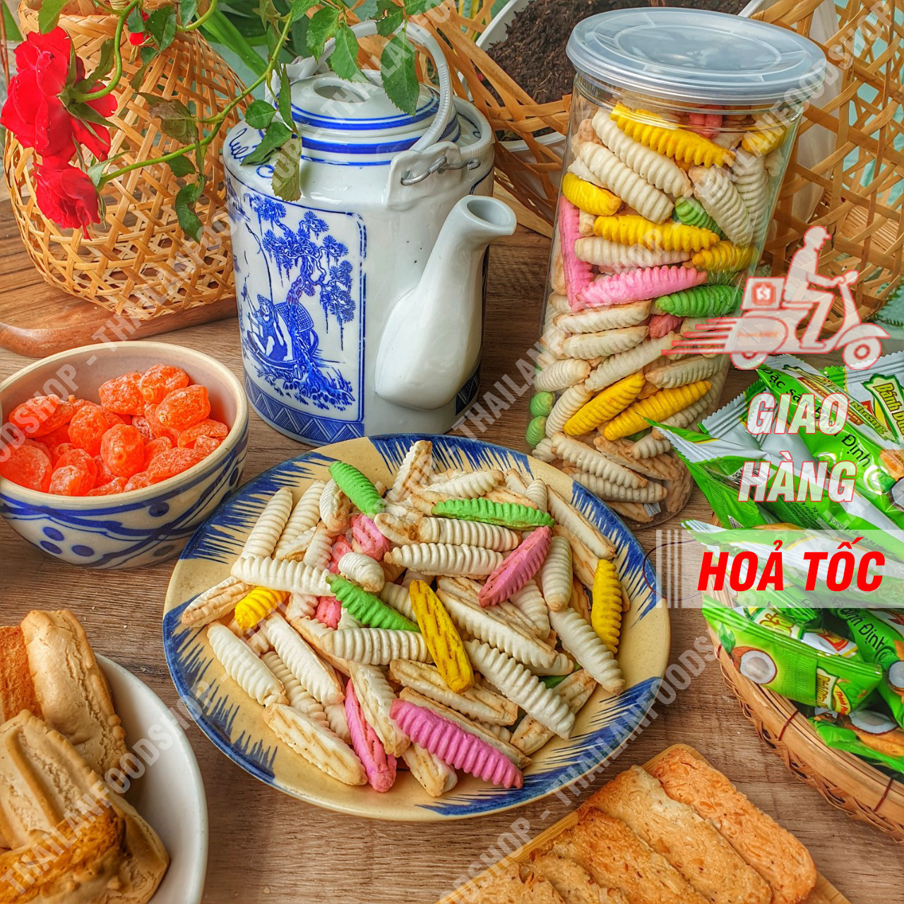 Bánh Đuông Dừa Mix Vị Lon 300Gr