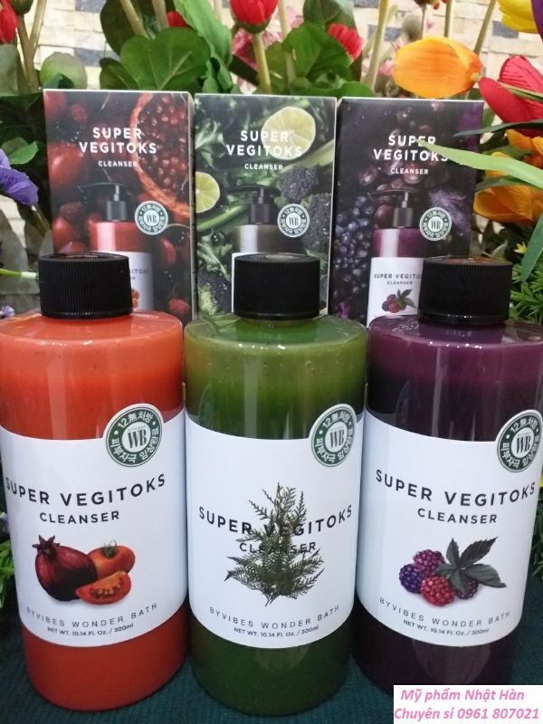 Sữa rửa mặt rau củ Super Vegitoks Wonder Bath chai 300ml Hàn Quốc