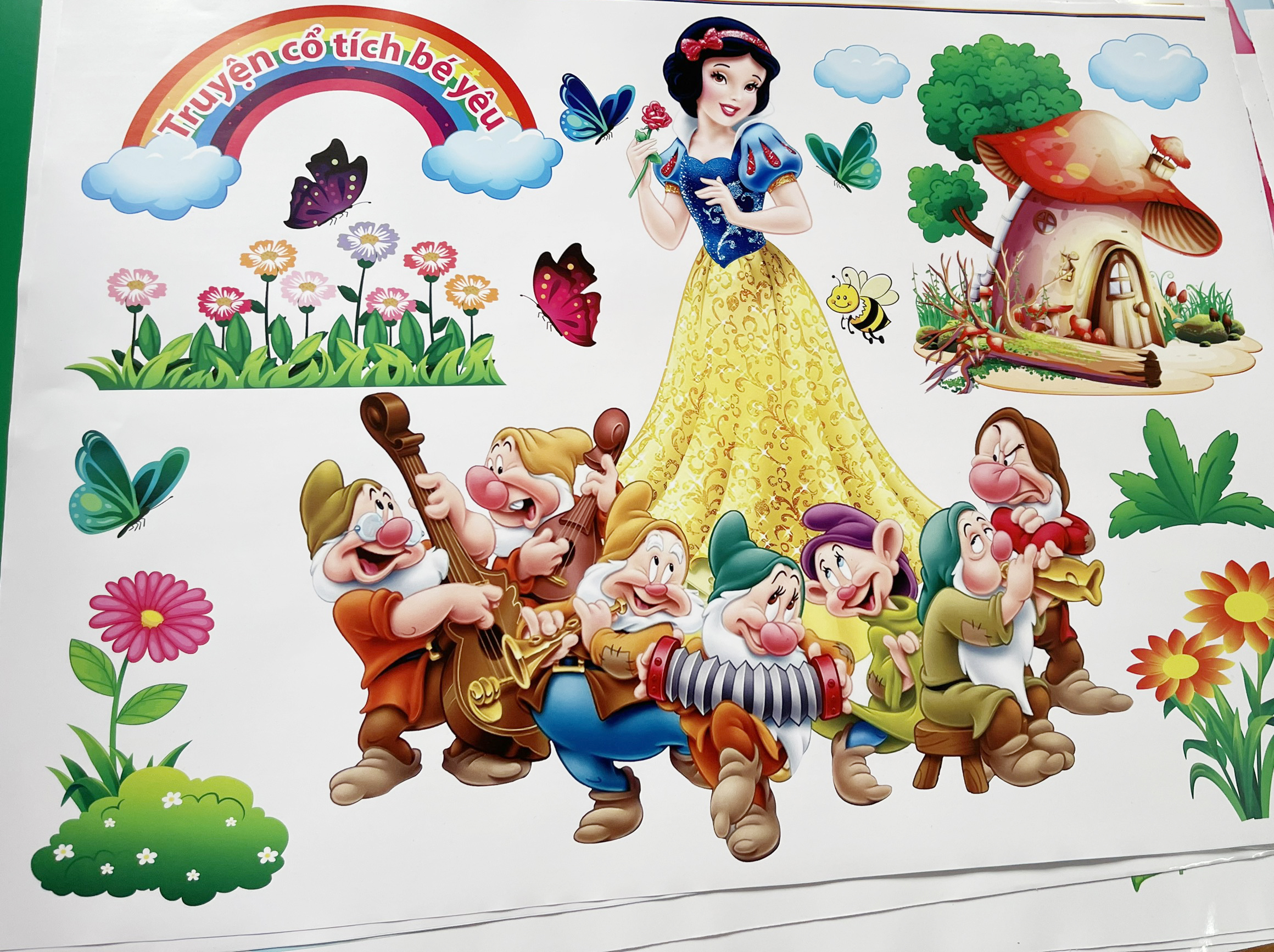 Decal mầm non-GÓC CỔ TÍCH VH-016
