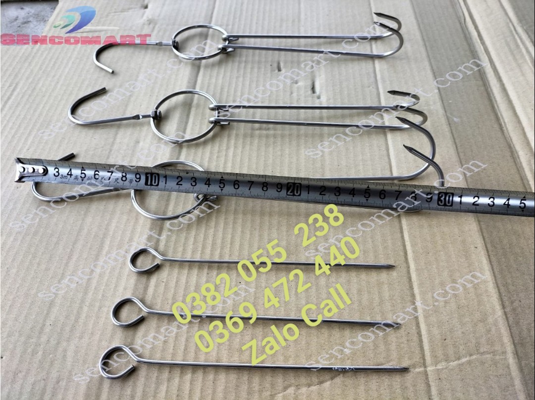 Móc treo gà vịt quay