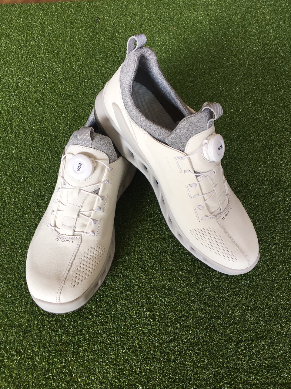 giầy golf  ECO