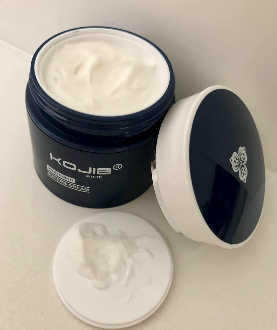 Kem Tái Tạo Kojie