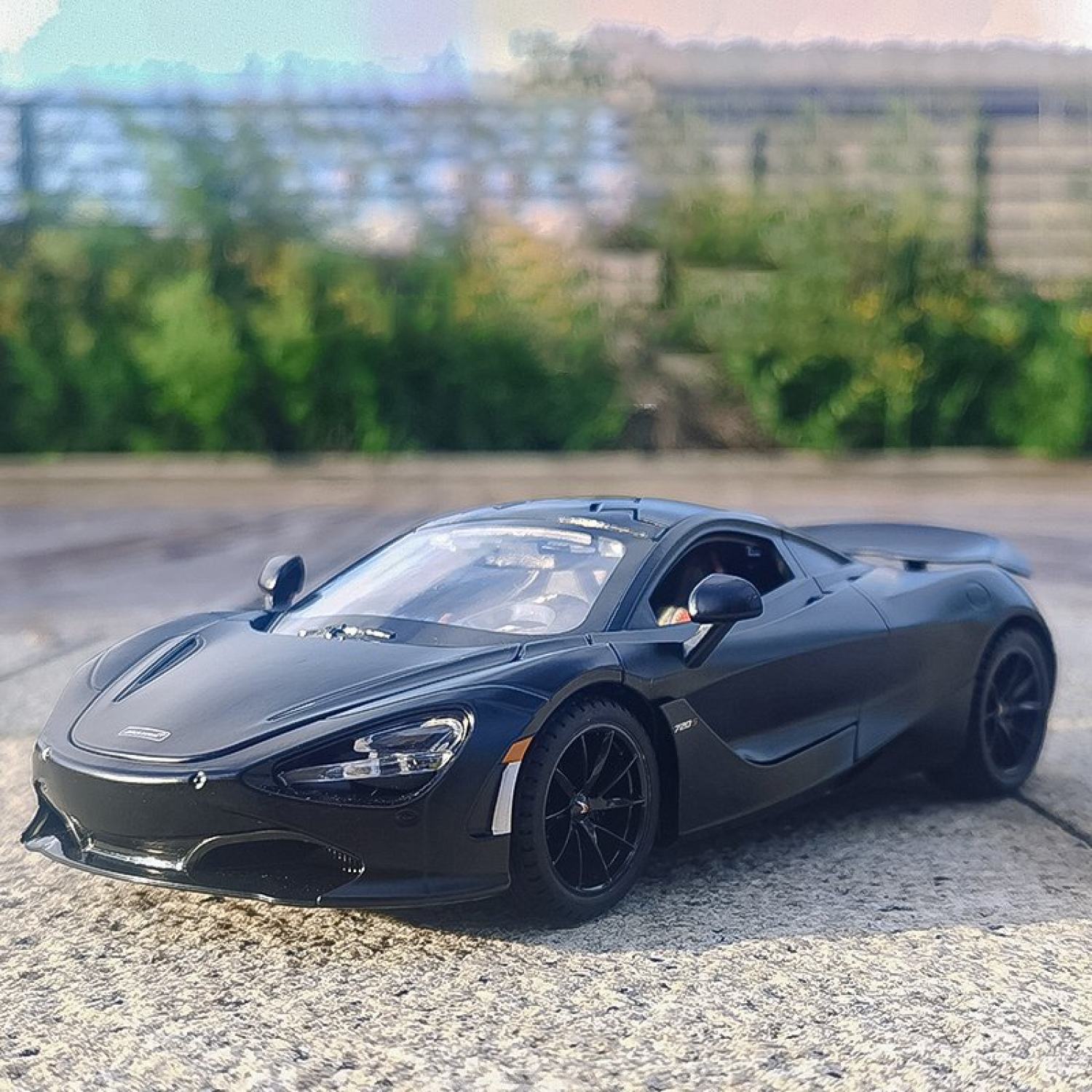 Mô hình xe Mclaren 720s 1:24 Jinjifang