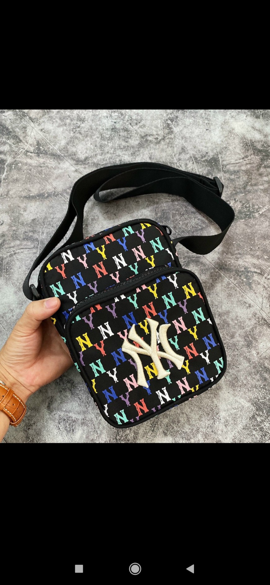 💥𝐵𝑎́𝑛 ℎ𝑎̀𝑛𝑔 𝑘𝑖𝑒̂́𝑚 𝑡𝑢̛𝑜̛𝑛𝑔 𝑡𝑎́𝑐 Túi Đeo Chéo NY Vintage Mini Bag Black Color Full Tag Code💥