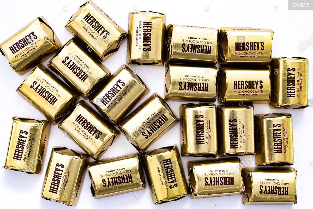 Chocolate  Hershey's Nuggets sữa không nhân ( mẫu mới ) 286g