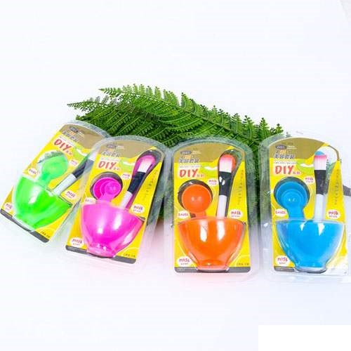 BÁT TRỘN ĐẮP MẶT NẠ CHĂM SÓC DA MẶT