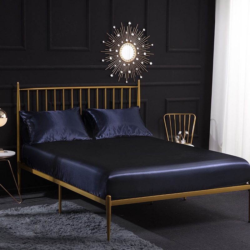 ( Lụa Loại 1) Ga Giường Phi Lụa Màu Xanh Đen Cao Cấp Mềm Mại Lan Pham Bedding