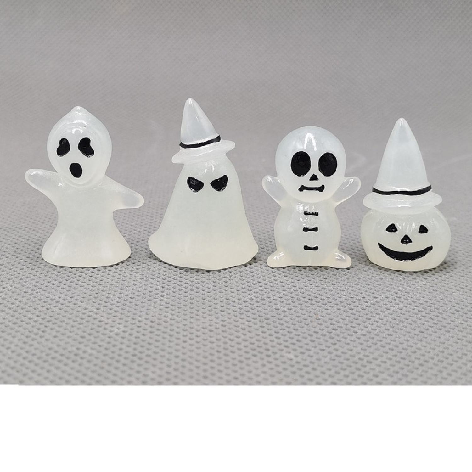 Mô hình Halloween dạ quang phát sáng trong đêm
