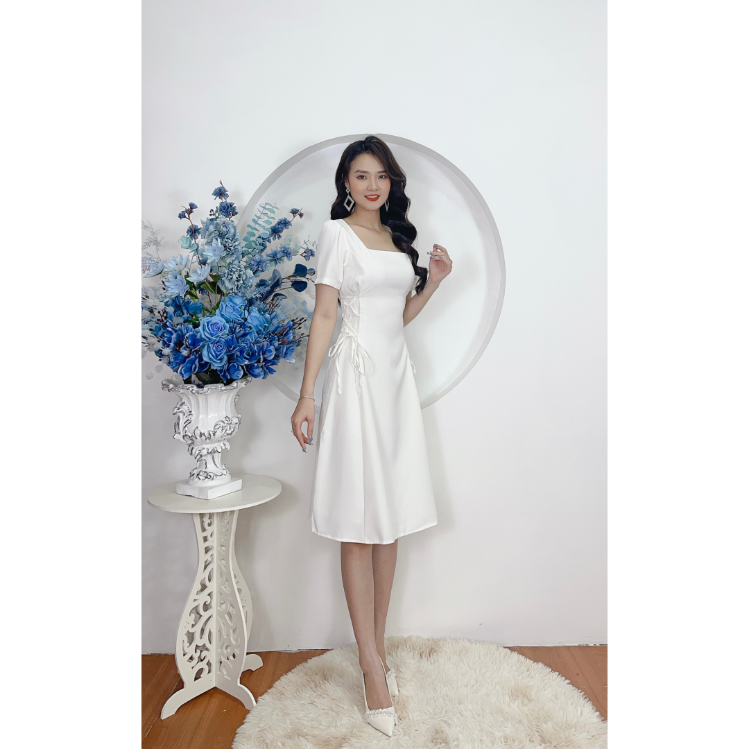 Đầm Cổ Vuông Đan Dây Eo Cách Điệu YANDO DA07