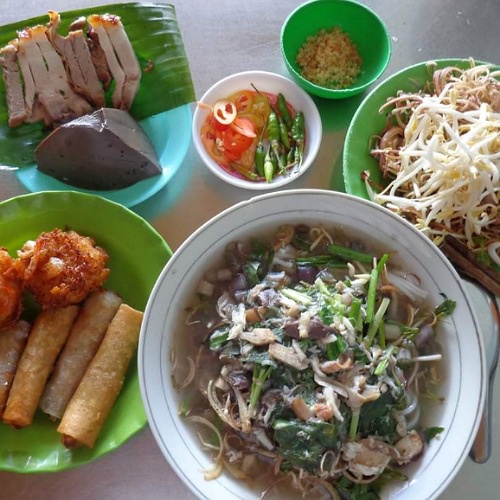 Mắm Bò Hóc Nấu Bún Nước Lèo