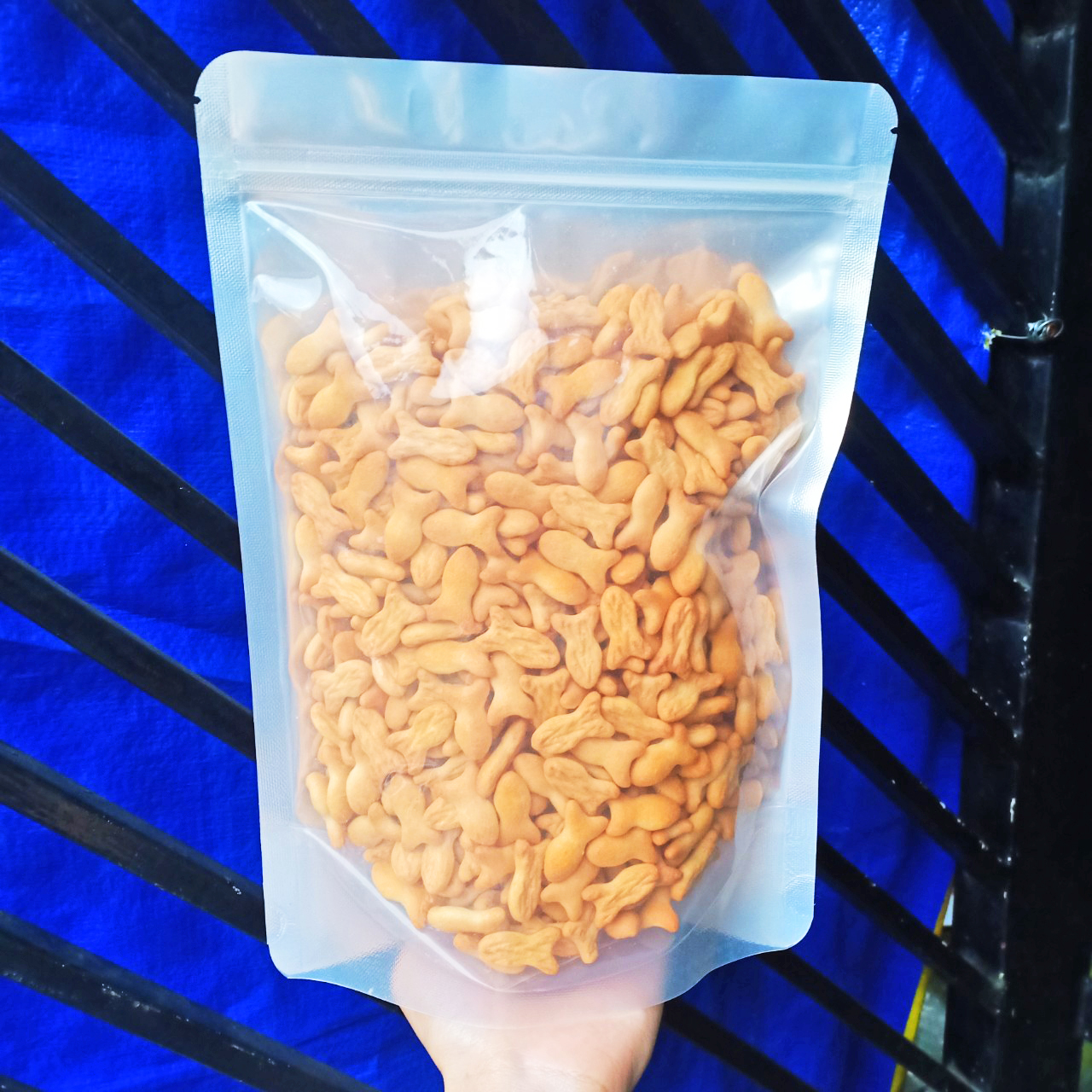 1Kg (4 Gói) Bánh Quy Mặn Con Cá - LOẠI NGON