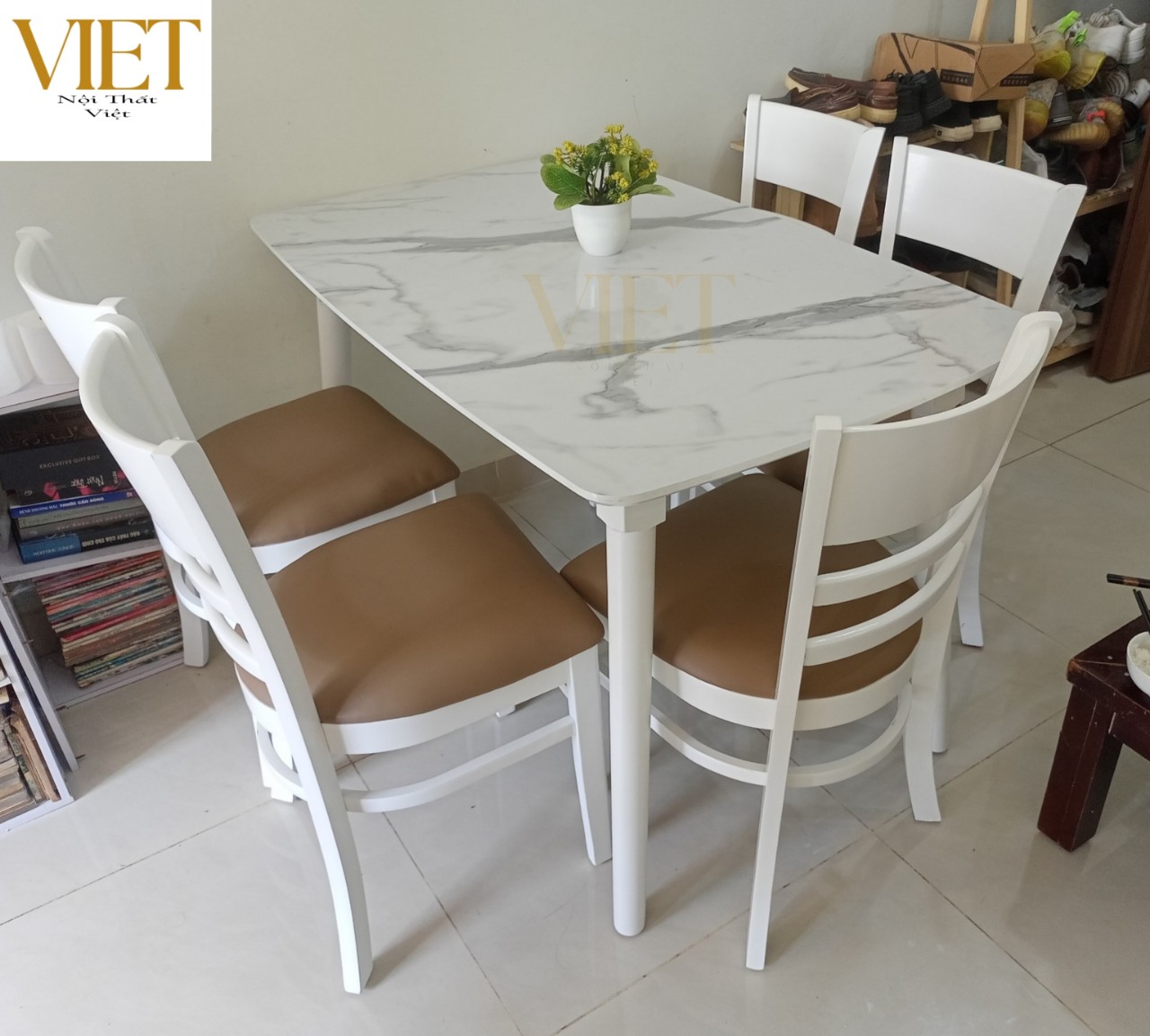 BỘ BÀN ĂN DÃ ĐÁ HIỆN ĐẠI ( 1 BÀN + 4 GHẾ )