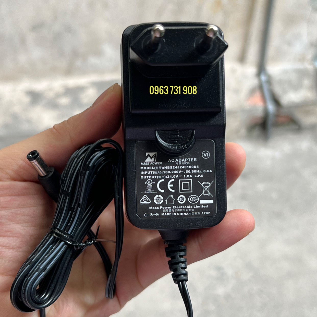 Adapter nguồn 24V-1A loại cao cấp