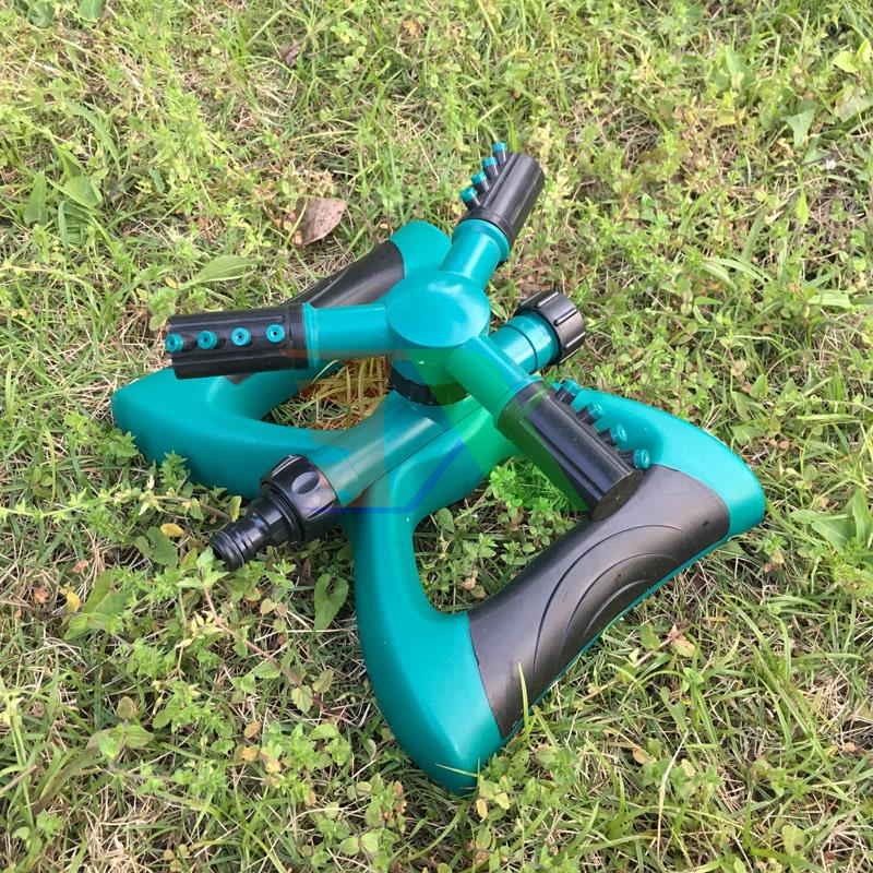 Nozzle watering plants automatic 3 wing rotatable 360 ° t3c-cb bundled wire quick connector, stand the butterfly wings, watering grass, vegetables, flowers, water cooling roof, curing Concrete