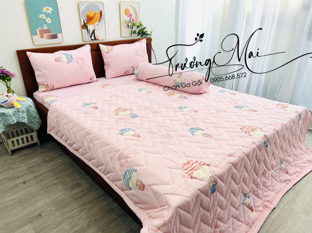 Tencel Silk Sheets Are Soft and Cool with Blankets Included.