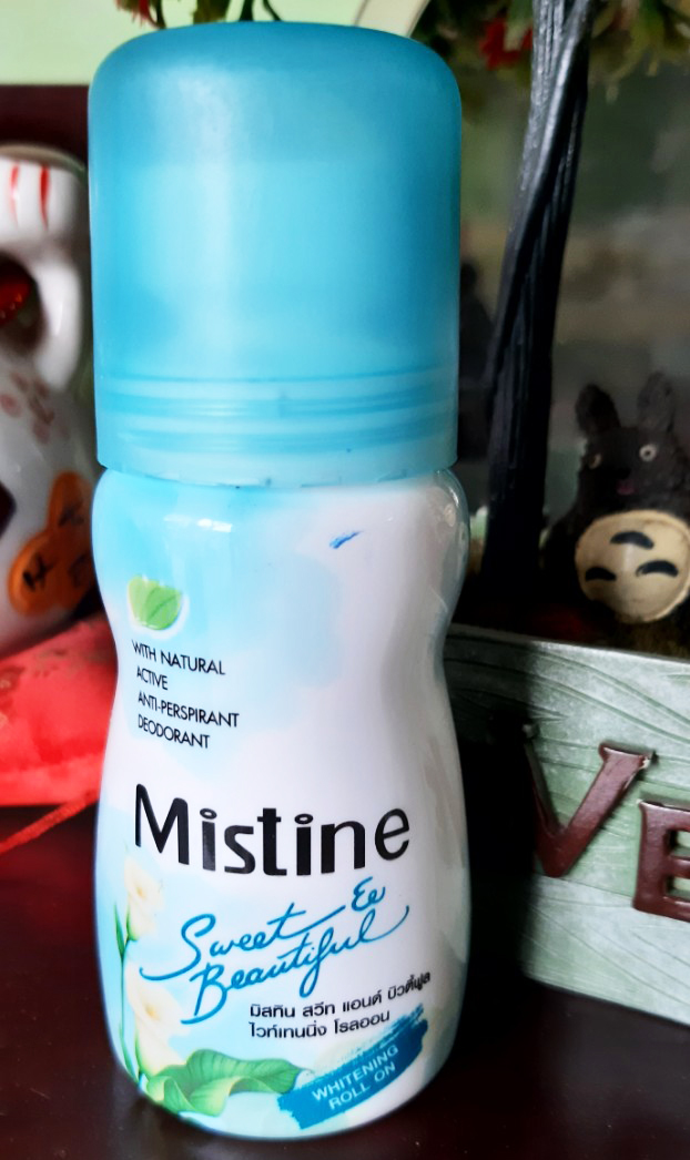Lăn Khử Mùi MISTINE SWEETINE WHITENING ROLL ON 35 ML
