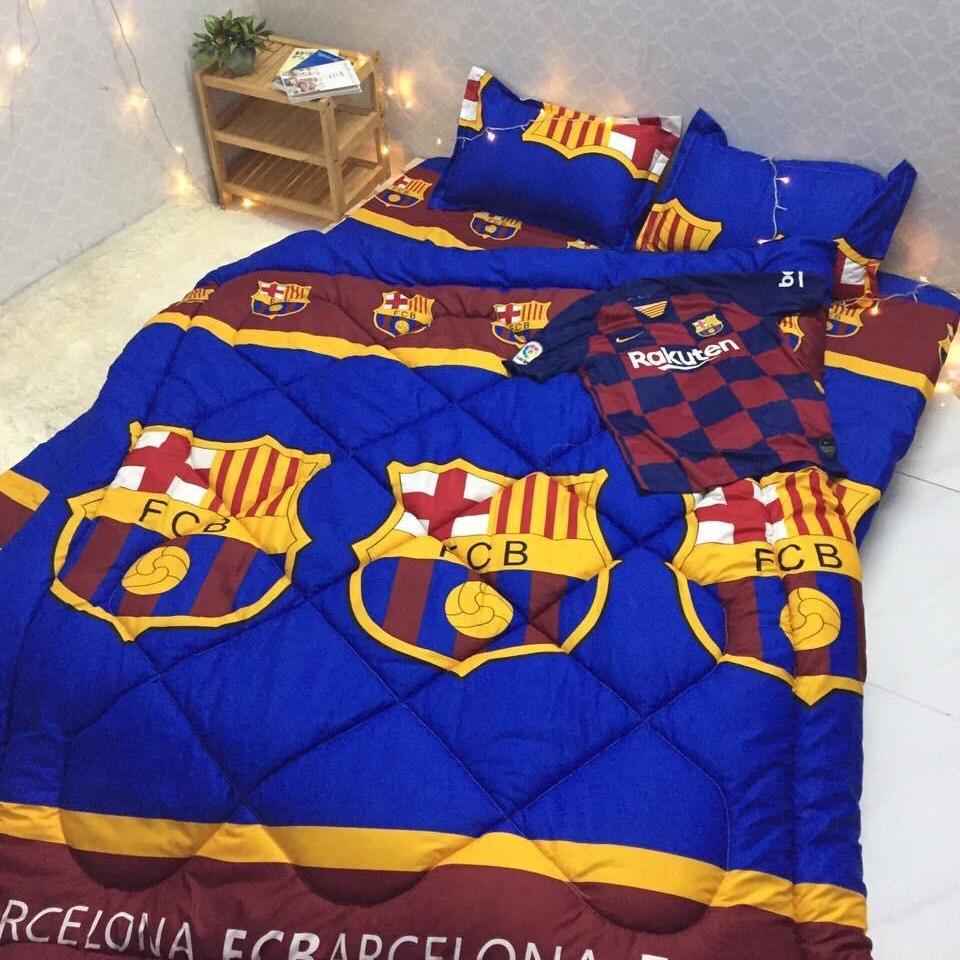 Bộ chăn ga gối chần phao đội bóng barca + tặng vỏ ôm
