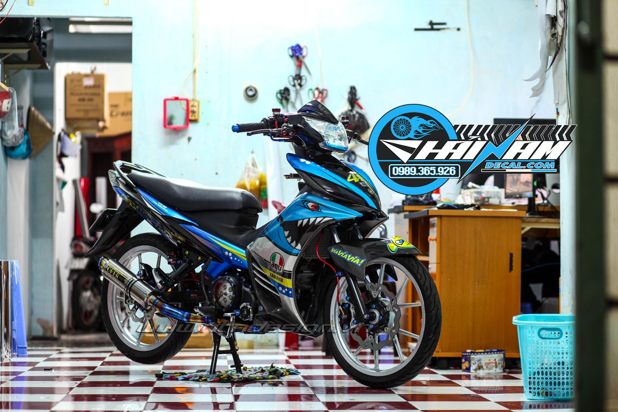 Tem trùm exciter 135 xanh bạc cá mập