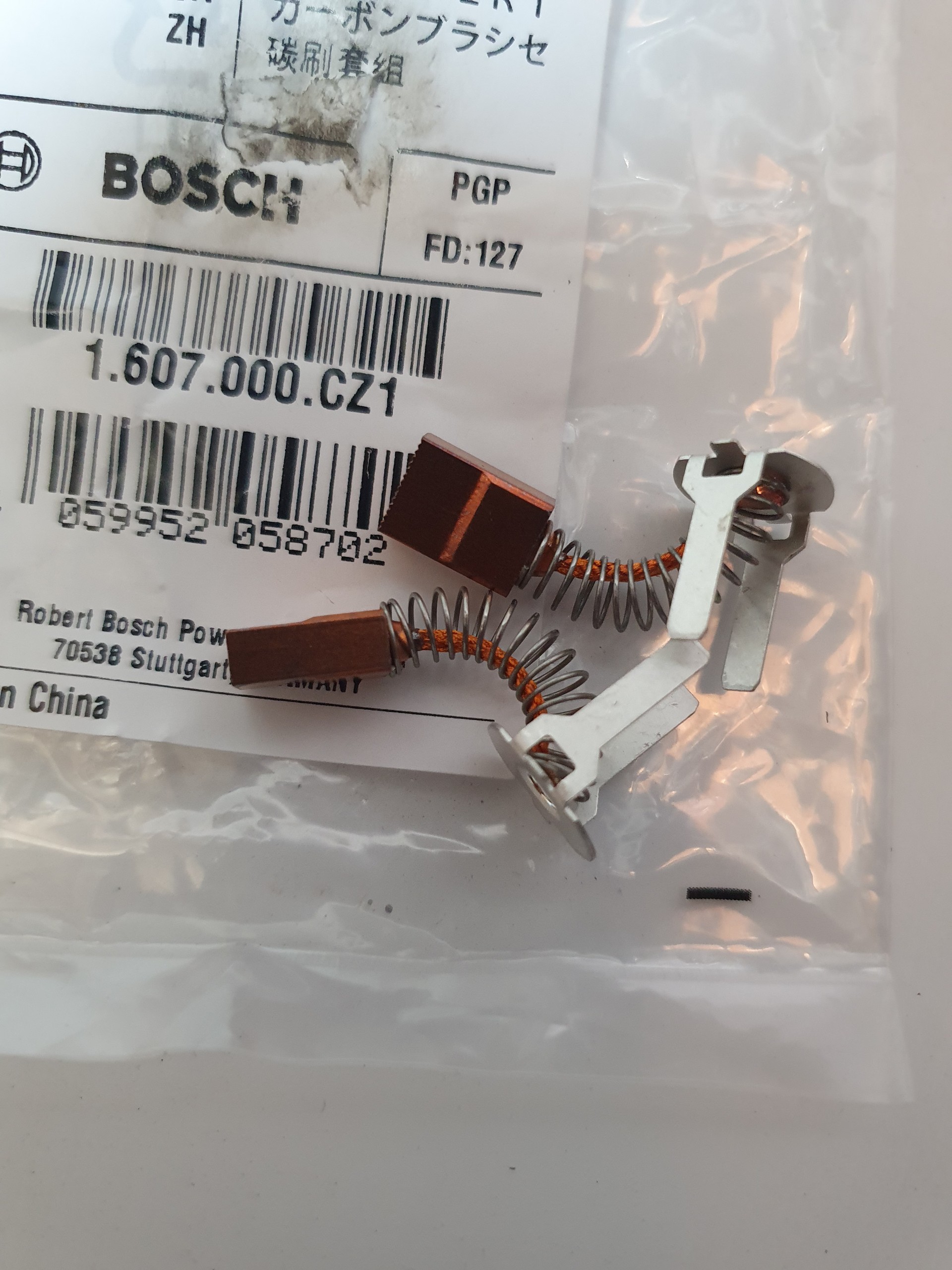 Chổi than máy khoan pin 18V Bosch