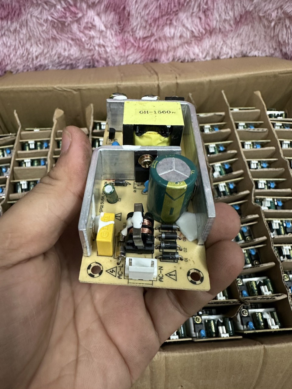 BOARD NGUỒN LOA KÉO 15V-6A