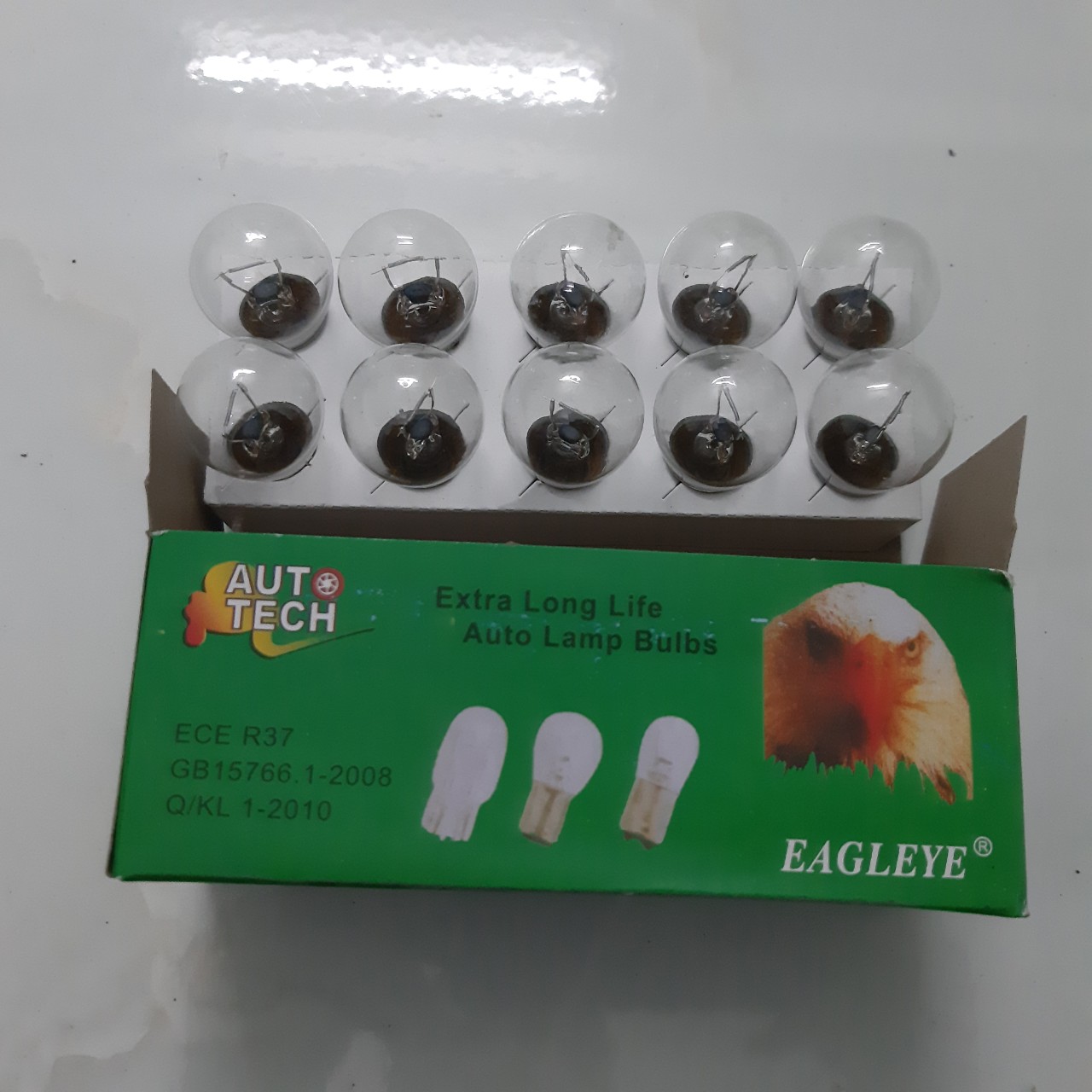 Hộp 10 bóng đèn phanh 2 tóc 12V-21W