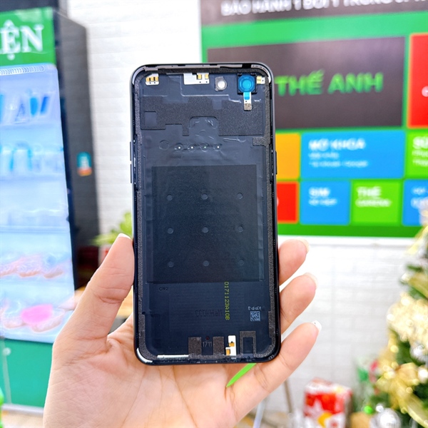 [ ẢNH THẬT ] Nắp lưng Oppo A83 như hình