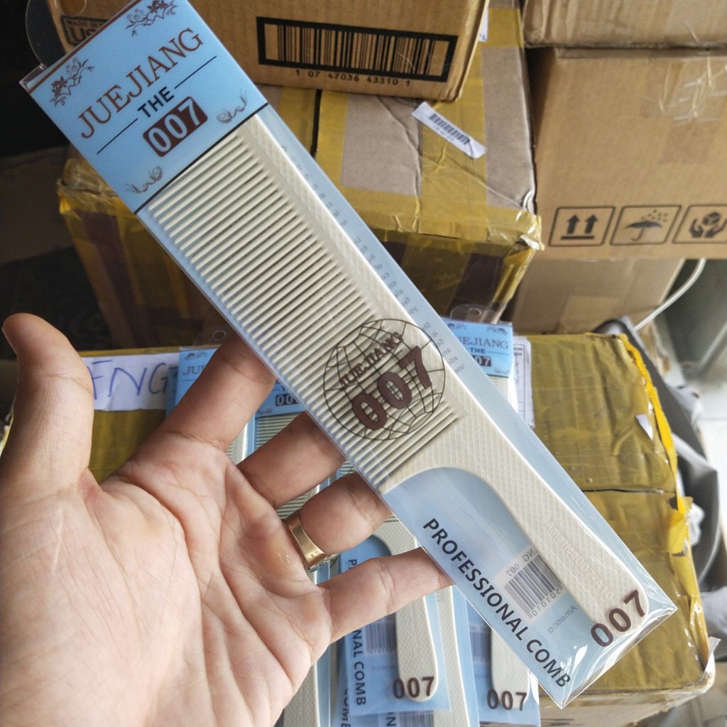 Lược cắt tóc nam bản to bám tóc màu trắng 007