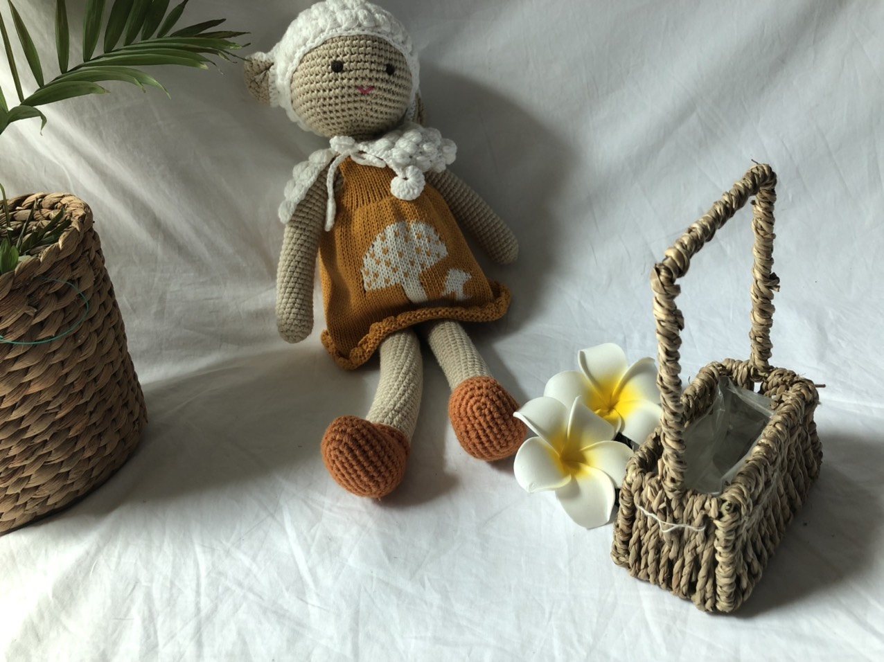 Giỏ cói Mini decor studio, đựng chậu hoa nhỏ trang trí