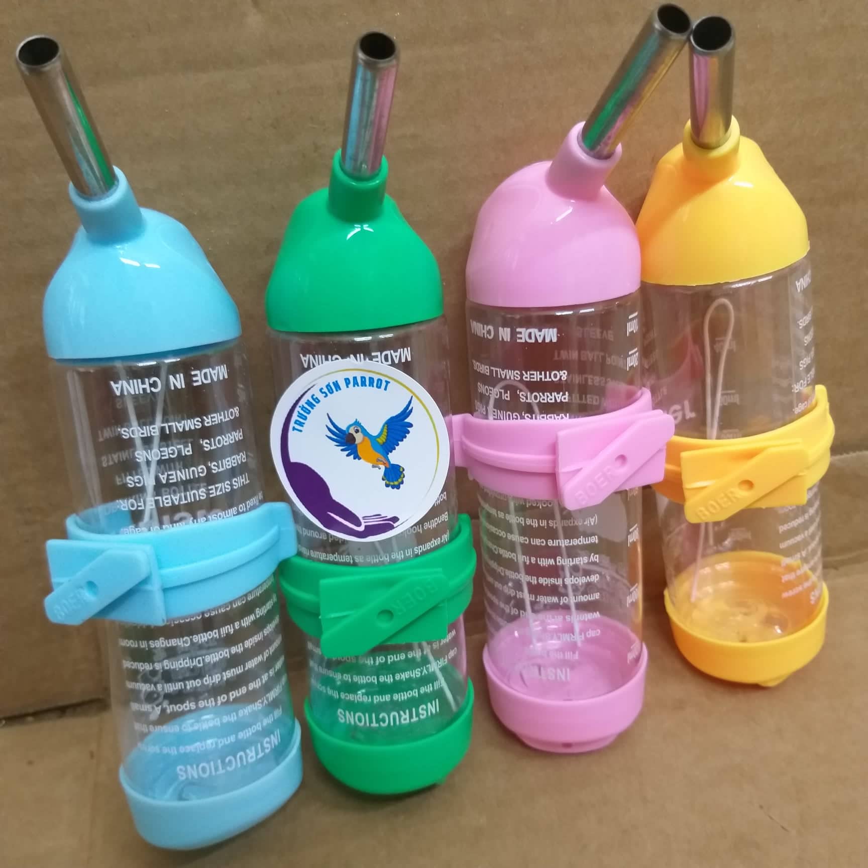Bình bi đựng nước cho Hamster, vẹt, thỏ...(125ml, 250ml, 500ml)