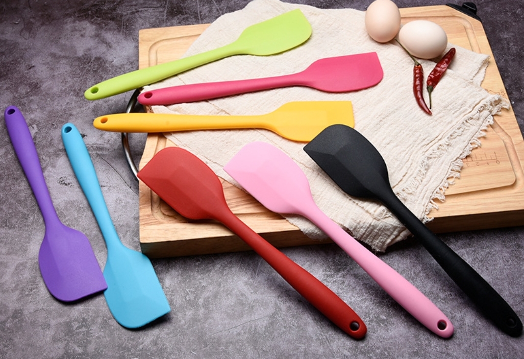 Vét dẹt, vét trộn bột silicone, phới silicone, trộn bột silicone