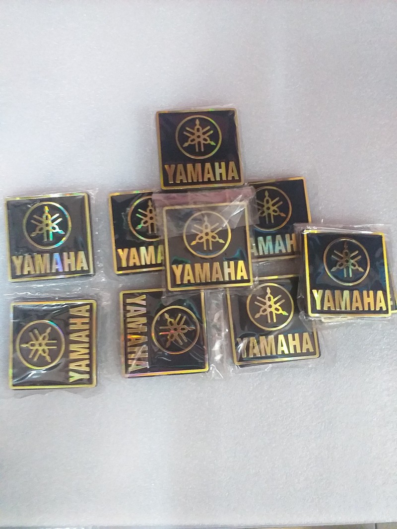 Tem dán thùng loa Yamaha ( giá 2 tem )