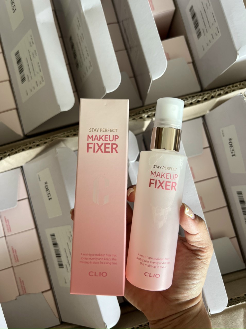 Xịt Khoá Nền Clio Stay Perfect Makeup Fixer