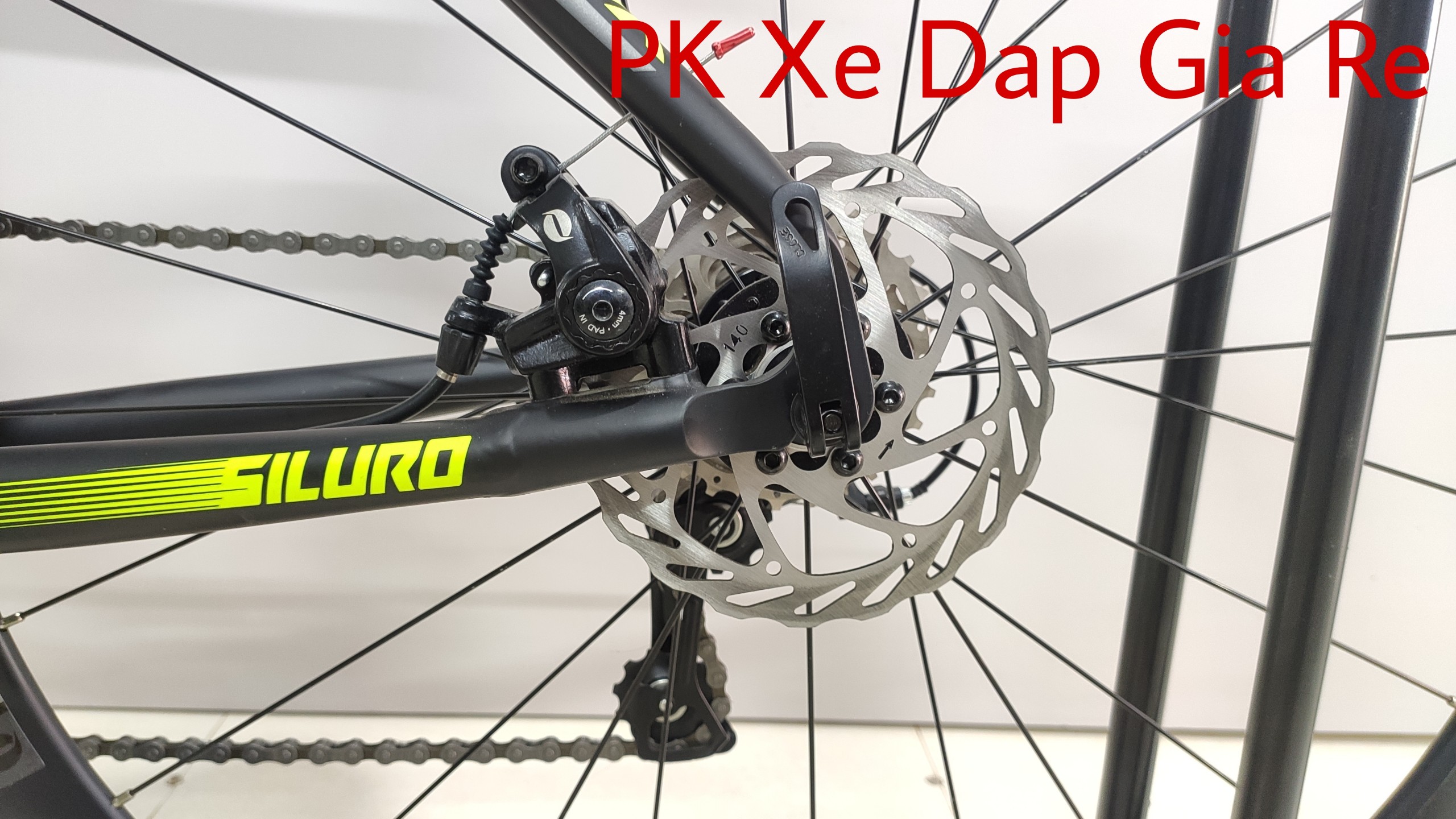 Xe đạp JAVA thương hiệu Ý, Xe đạp JAVA Siluro 2, Bản phanh đĩa, Tay đề lắc Decaf 18 tốc độ, Khung hợp kim nhôm siêu nhẹ, Bảo hành 1 năm