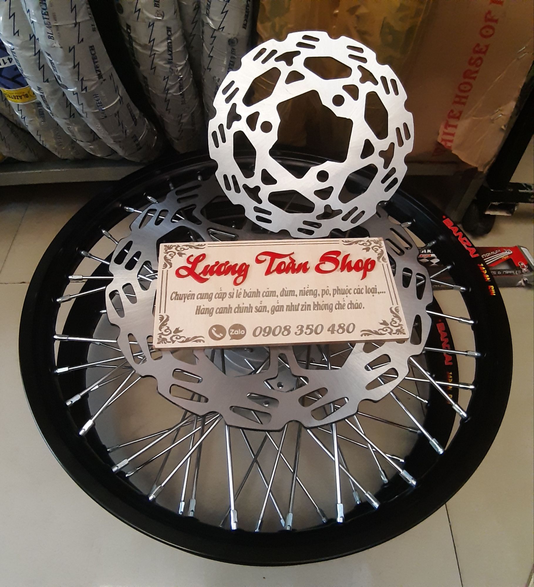 bánh căm RAIDER SATRIA niềng nhôm BANZAI 1.4/1.6đùm sơn bạc kèm 2 đĩa đã rút căm sẵn gắn như zin nha ae