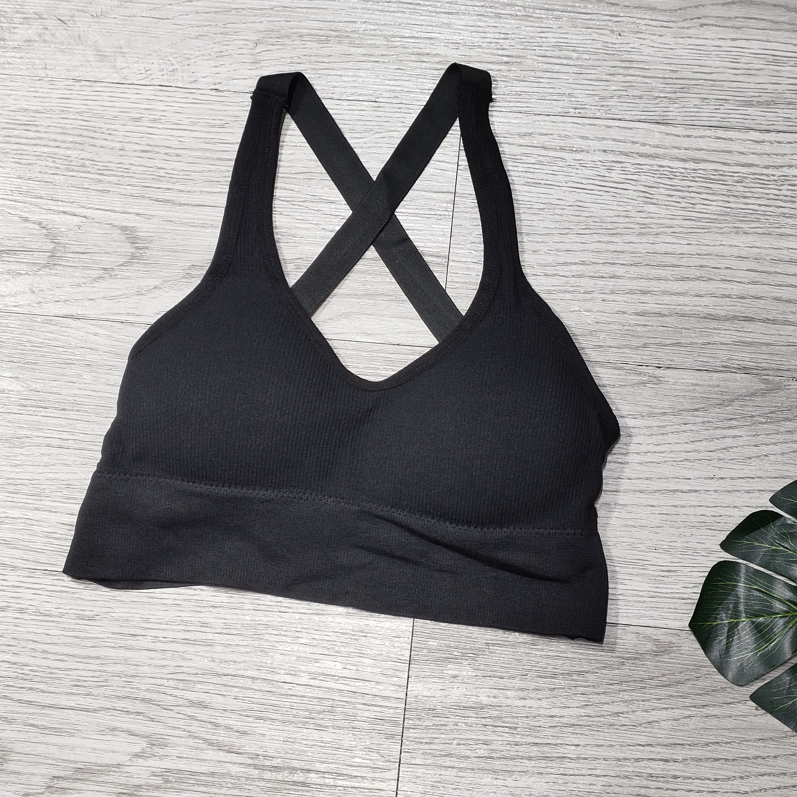 Áo bra tập gym yoga aerobic thể thao nữ đan dây chất liệu dệt kim dày dặn co giãn 4 chiều thấm hút mồ hôi tốt Bin Sports A203