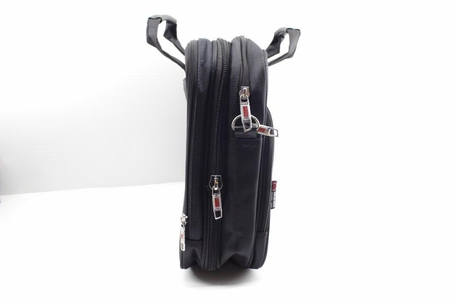 CẶP CÔNG SỞ VẢI DÙ THỦ ĐÔ VÀNG C-296 SIZE TRUNG ( Đen )