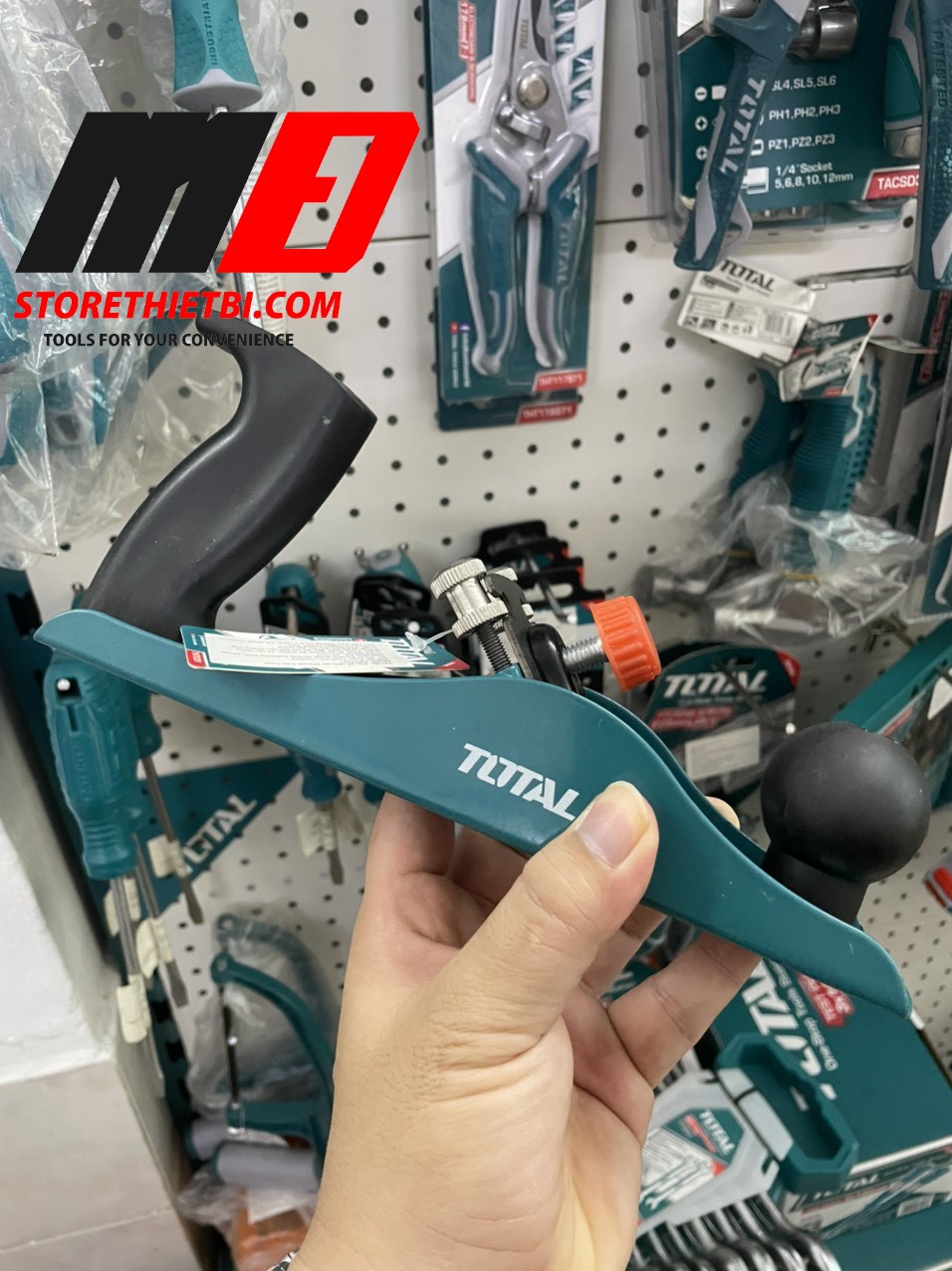 Tht9391 bào cầm tay total