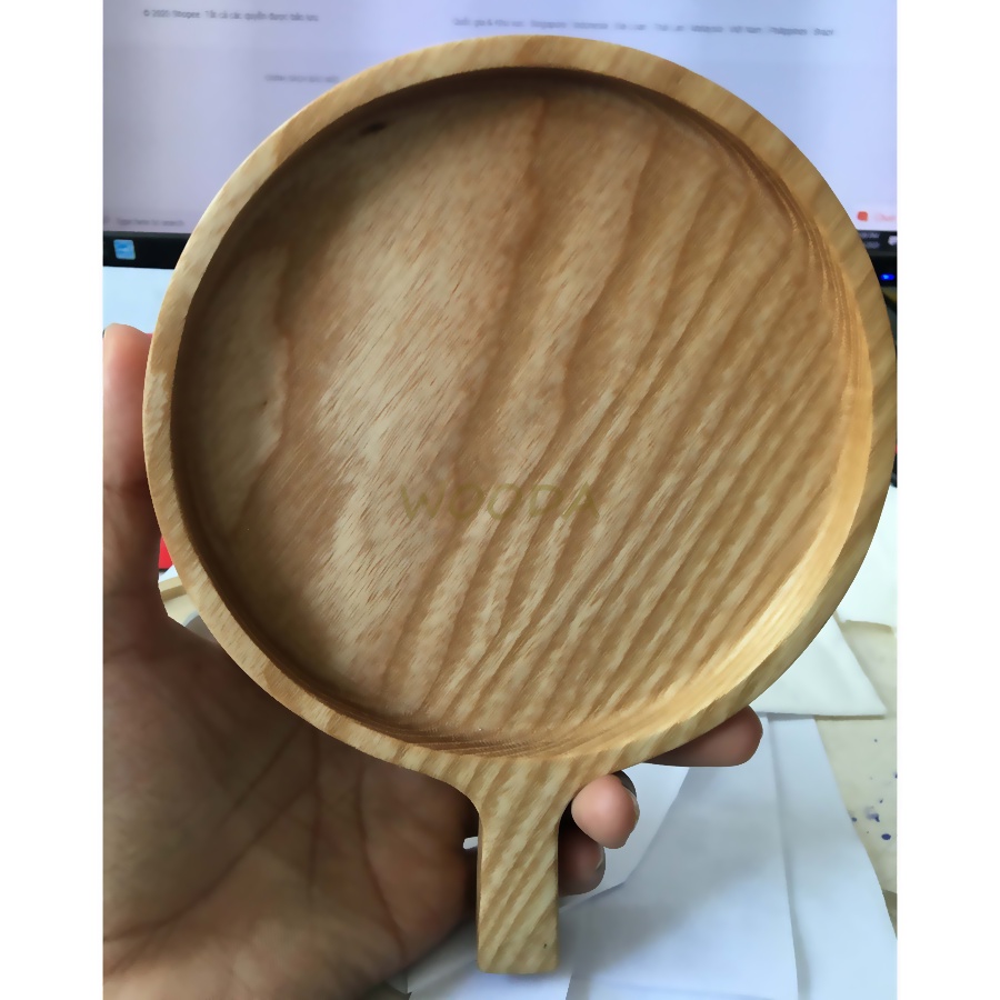Khay gỗ hình tròn có tay cầm