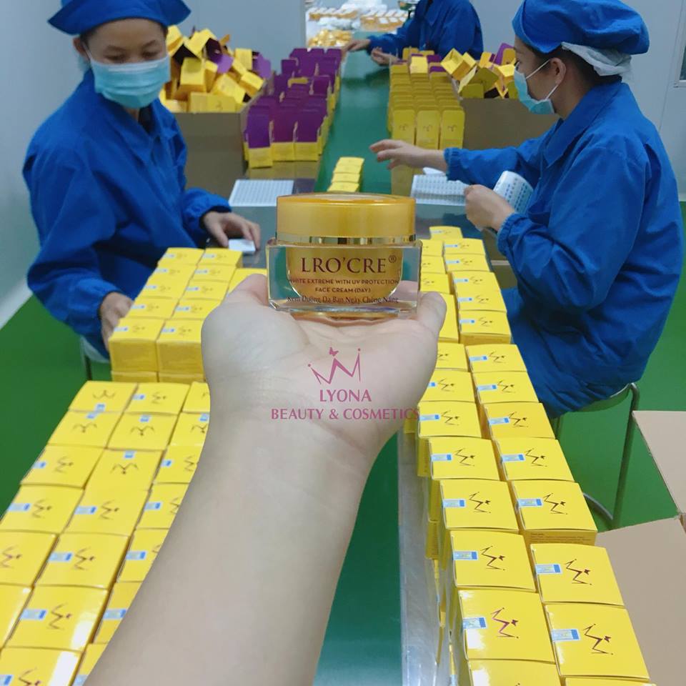 [HCM] Kem dưỡng trắng da mặt Lrocre (Ban Ngày)
