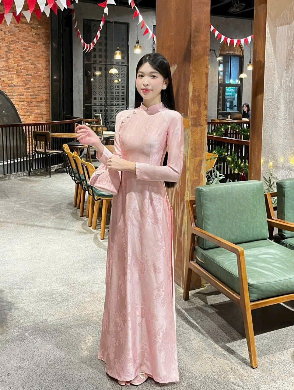 Áo dài truyền thống Gấm tơ mềm cao cấp vải mát mịn chảy dáng