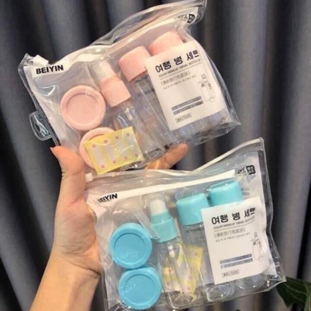 Bộ Chiết Mỹ Phẩm Du Lịch 7 Món Có Túi Zip
