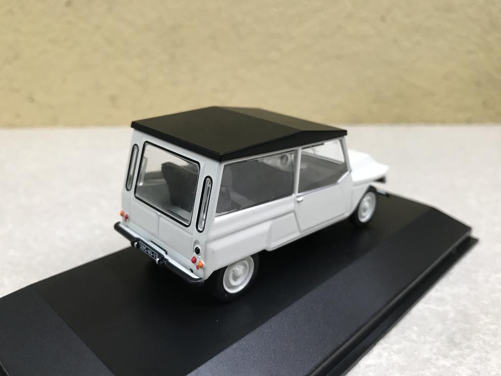 Mô hình xe cổ Citroen DALAT ViET NAM 1971 1:43