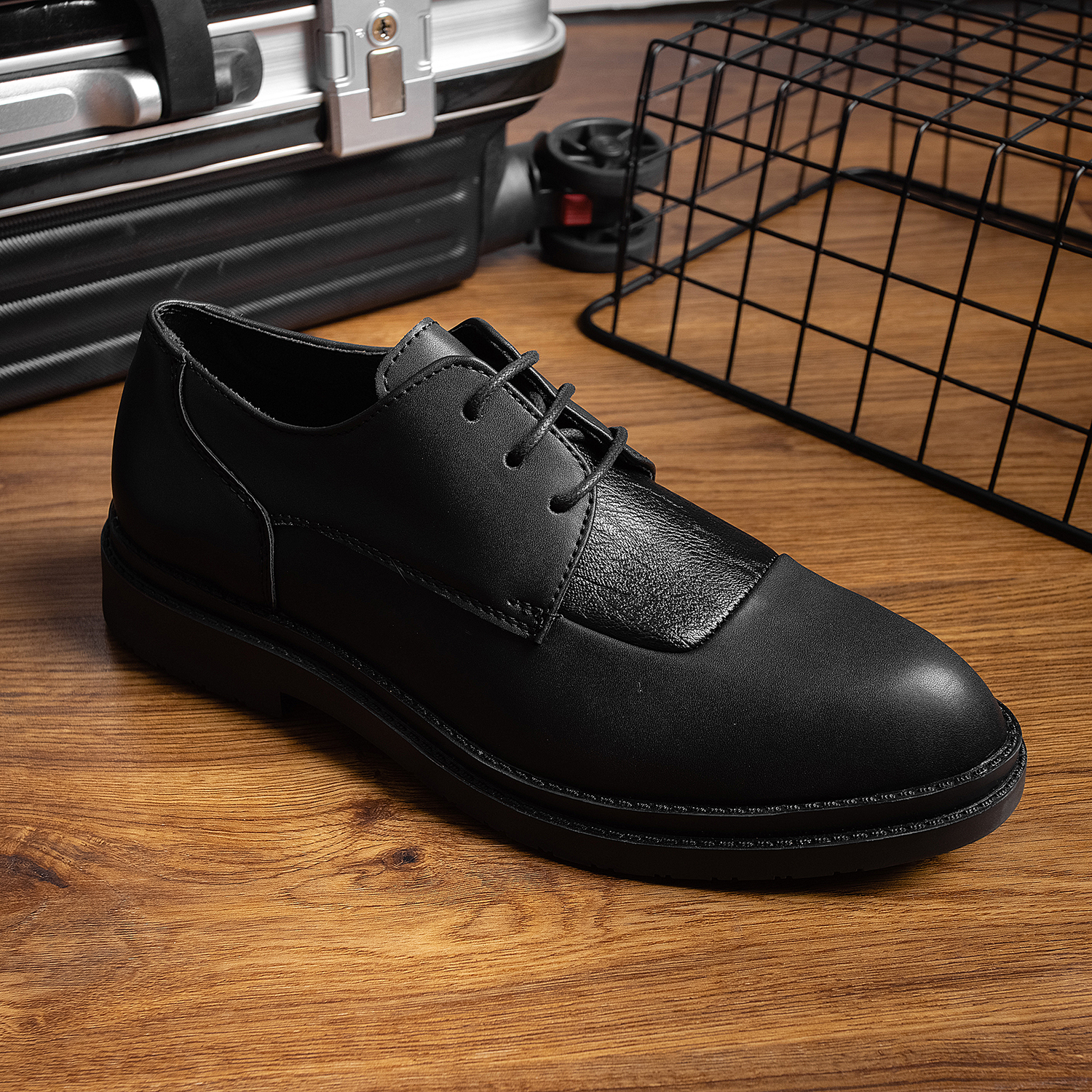 Giày Công Sở Nam AROTI Chất Da Đẹp Cao Cấp, Đế Cao Su Mềm Và Tăng Chiều Cao 3cm Form Tây Lịch Lãm, Sang Trọng G625 lzd2