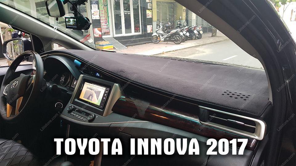 thảm taplo lông cừu theo xe innova
