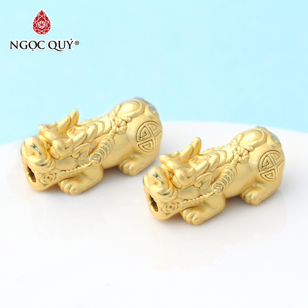 Charm bạc tỳ hưu mạ vàng - Ngọc Quý Gemstones