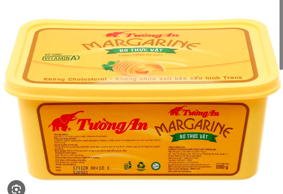 Bơ thực vật Tường An hộp 800g