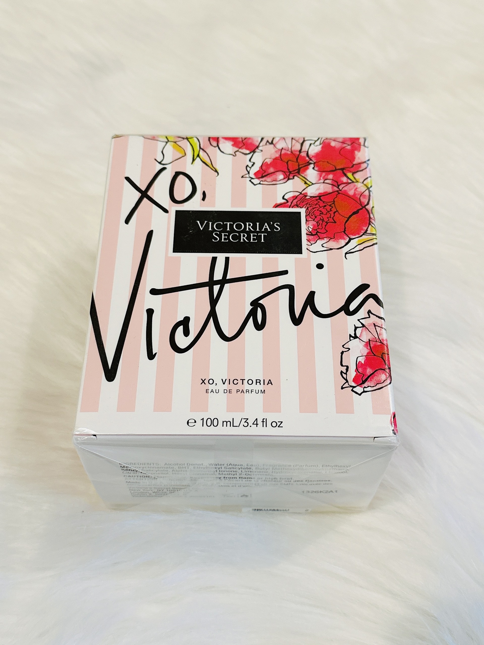 Nước hoa Victoria's Secret XO 50ml / Nước hoa Victoria’s Secret Just A Kiss 50ml