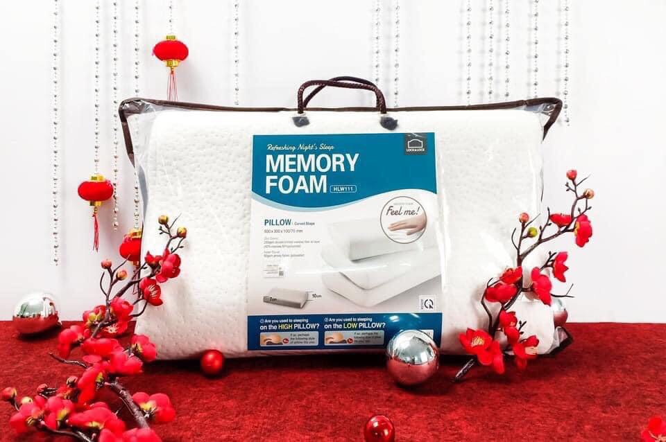 Gối cong Memory Foam Lock&Lock HLW111