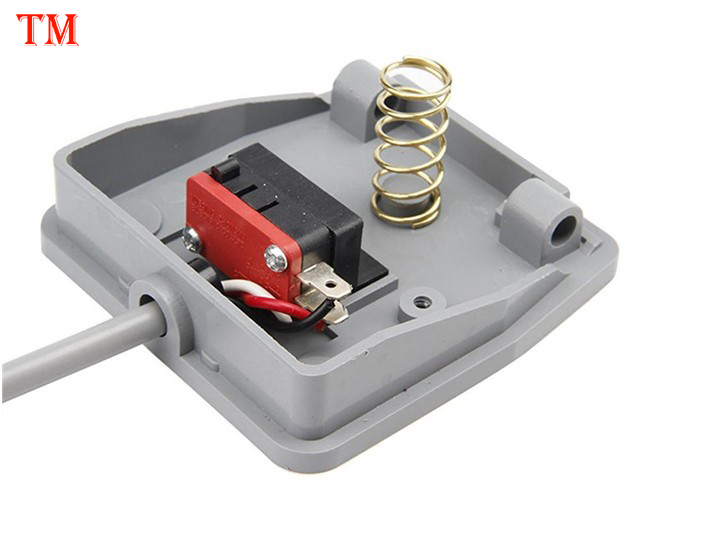 Công Tắc Bàn Đạp Chân 250VAC-10A